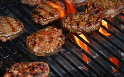 ¿Cómo disfrutar de hamburguesas a la parrilla?
